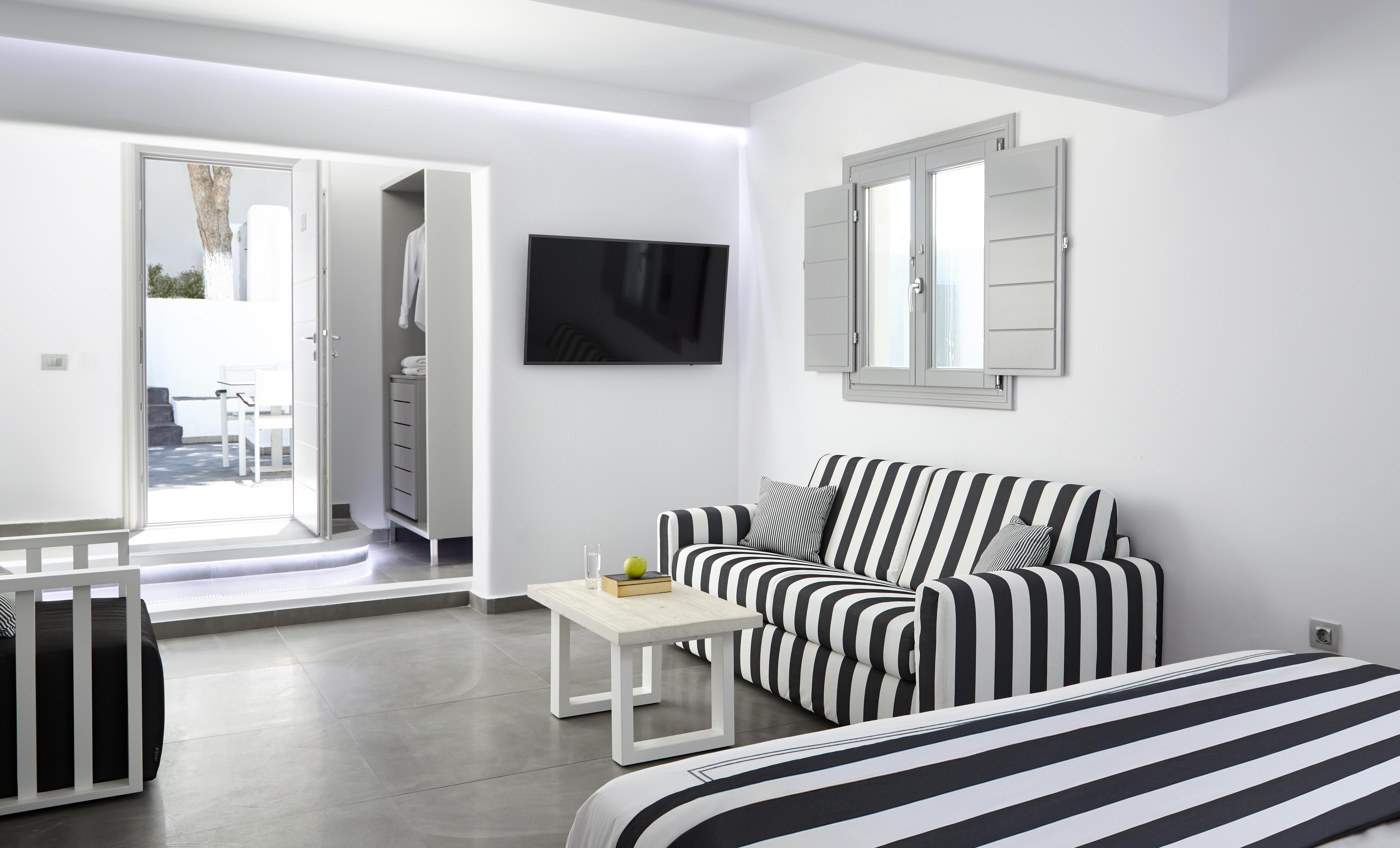 Kalisti Hotel & Suites Тира Экстерьер фото