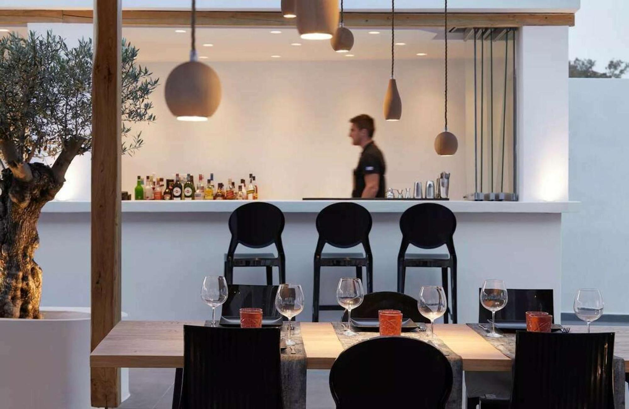 Kalisti Hotel & Suites Тира Экстерьер фото